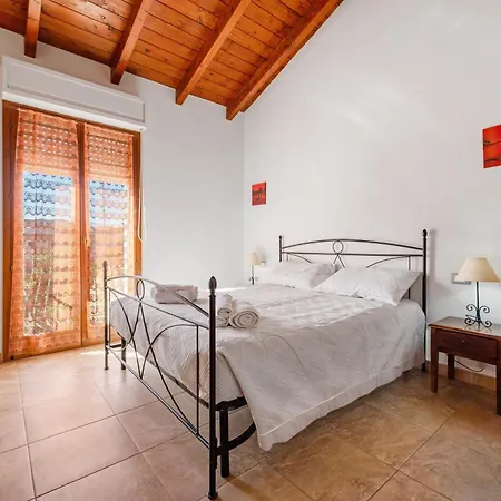 Konukevi Valparaiso Casa Teulada