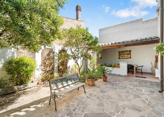 Konukevi Valparaiso Casa 3*